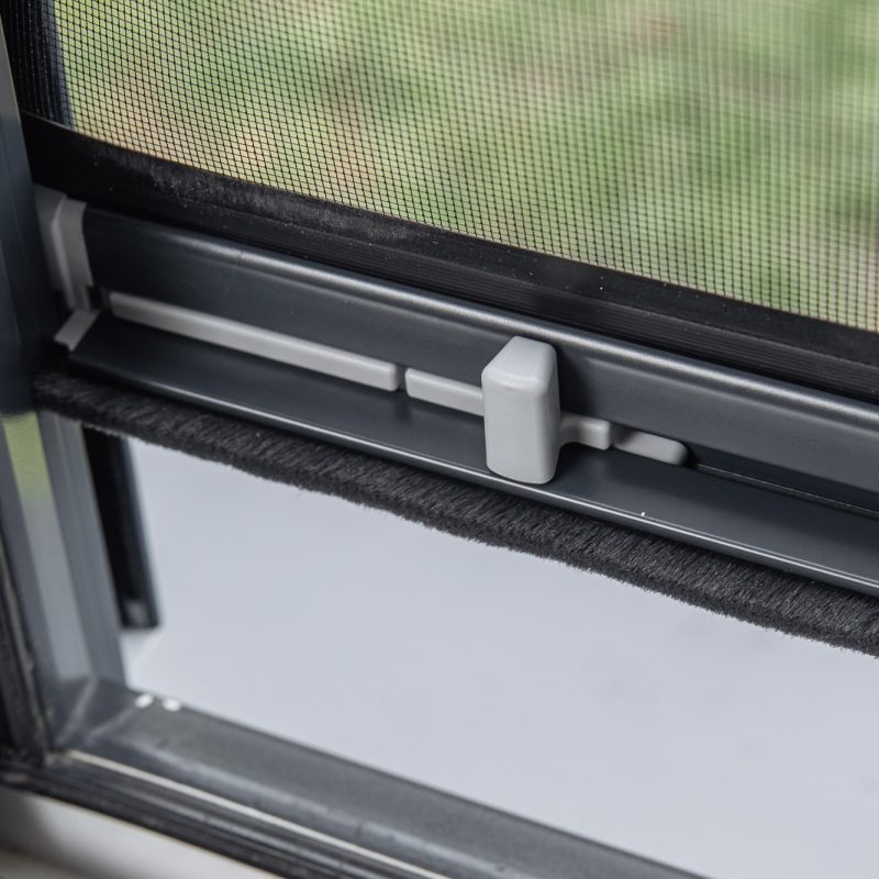 Window Insect Screen - RULLO | INSECTNETS.COM